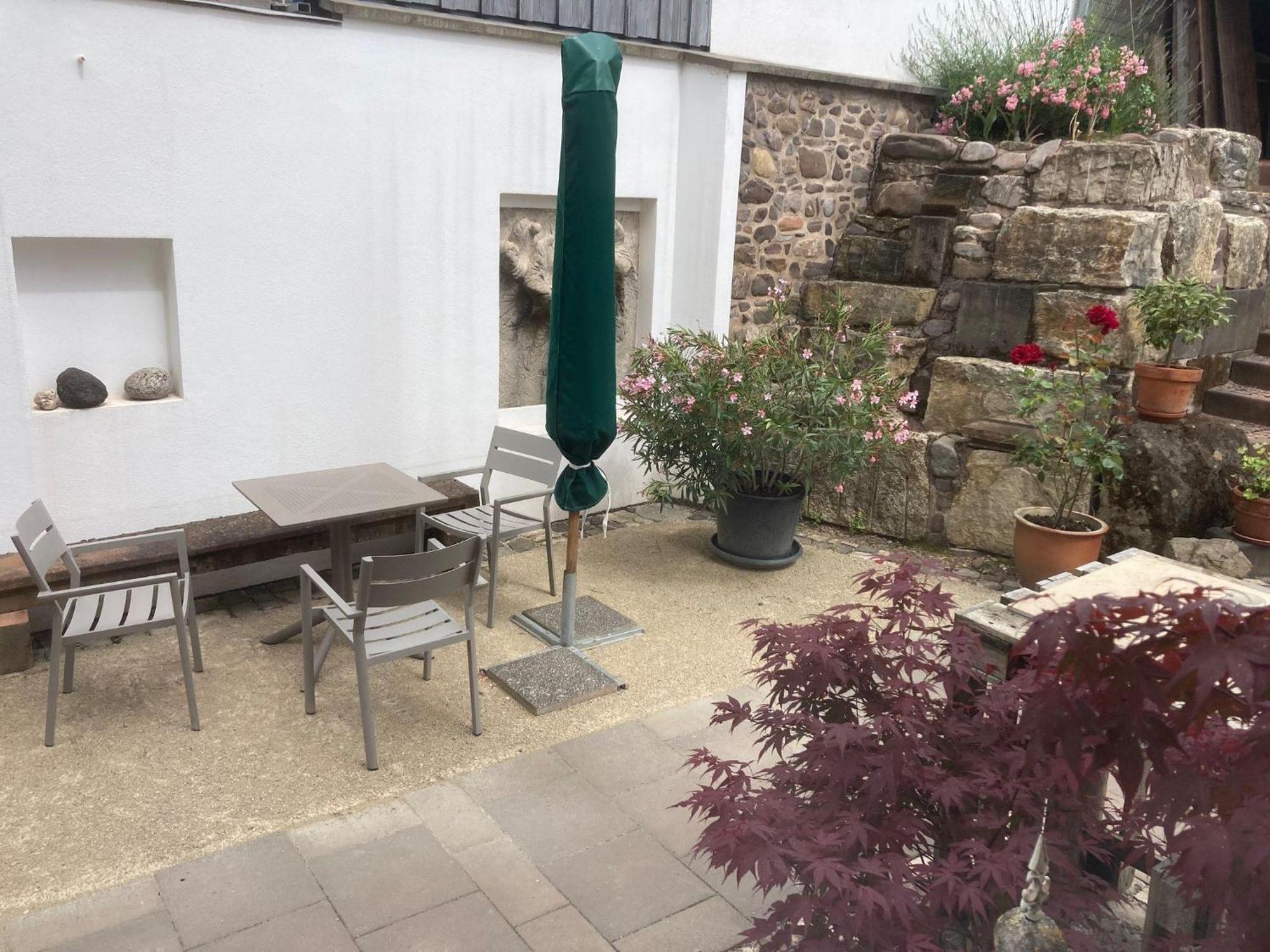 Querhaus Kanzem Eksteriør bilde